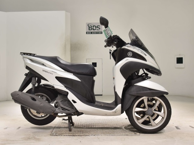 Yamaha TRICITY 125