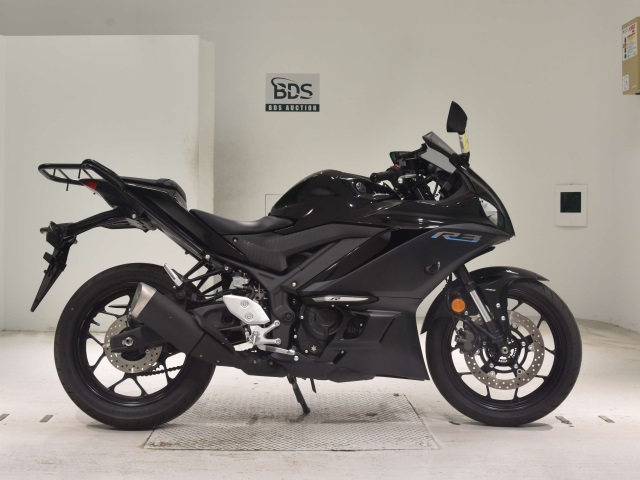 Yamaha YZF-R3 2024