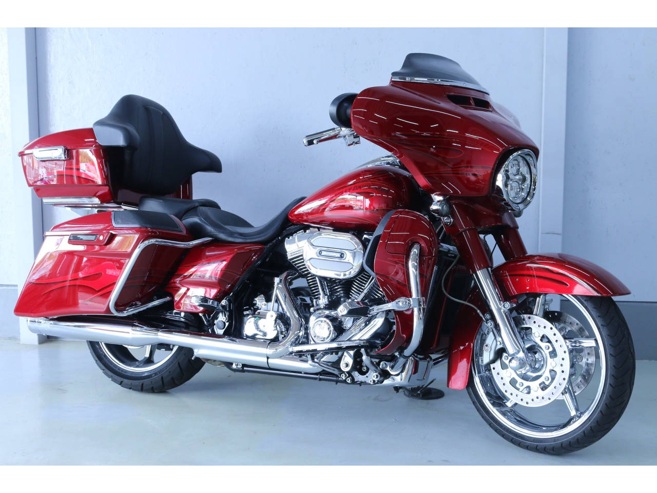HD STREET GLIDE FLHXSE1800 2016
