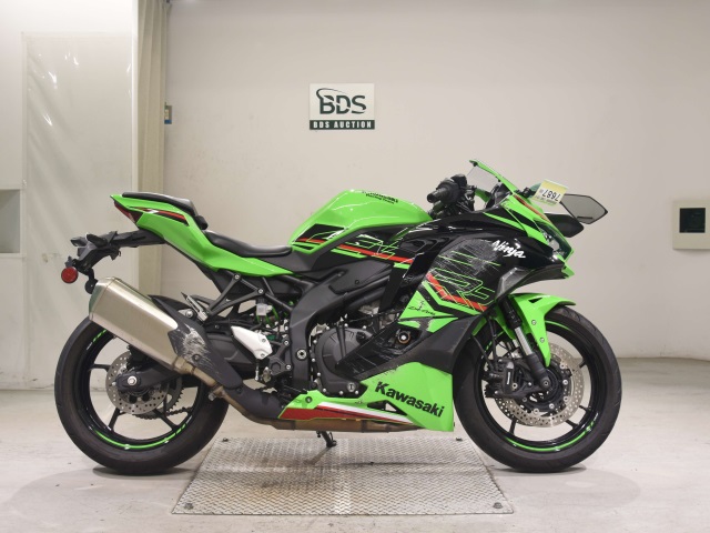 Kawasaki ZX-4RR 2024
