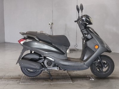 Yamaha AXIS Z 2017