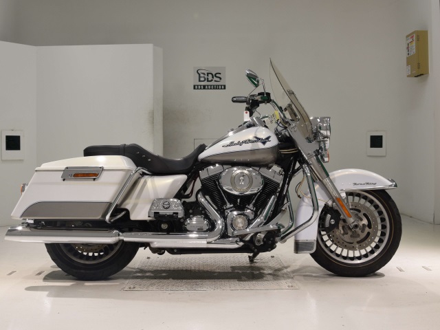 HD ROAD KING FLHR1580 2009