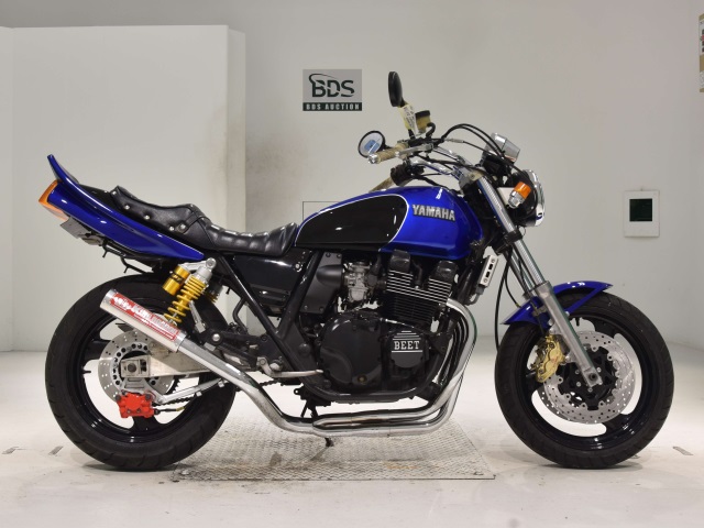 Yamaha XJR400 1996