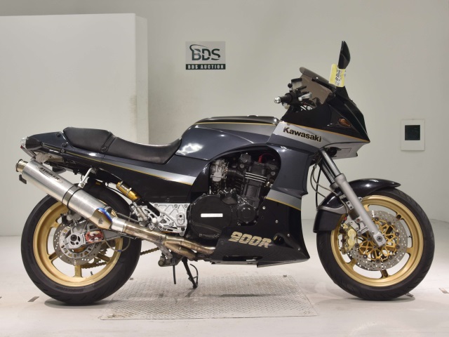 Kawasaki GPZ900R 1991