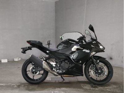 Kawasaki NINJA400 2021