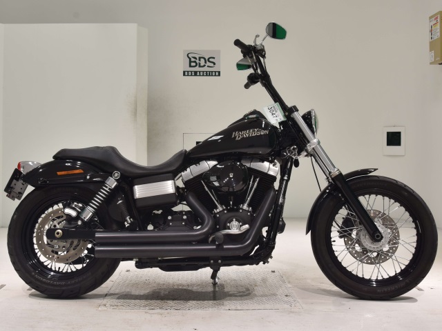 HD STREETBOB FXDB1580 2011