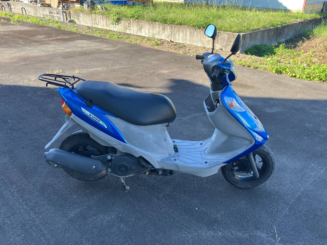 BMW M1000R 2024