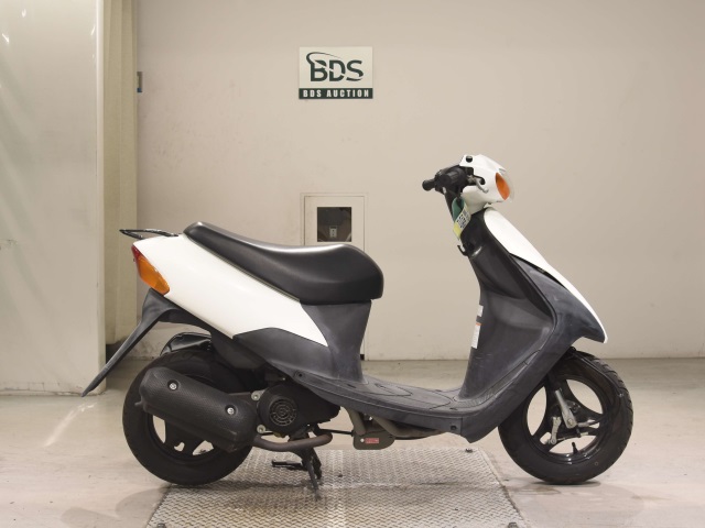 Suzuki LETS2