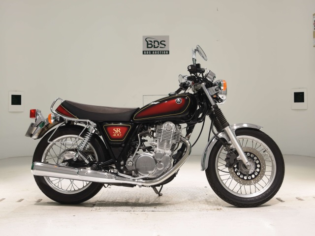 Yamaha SR400 2015