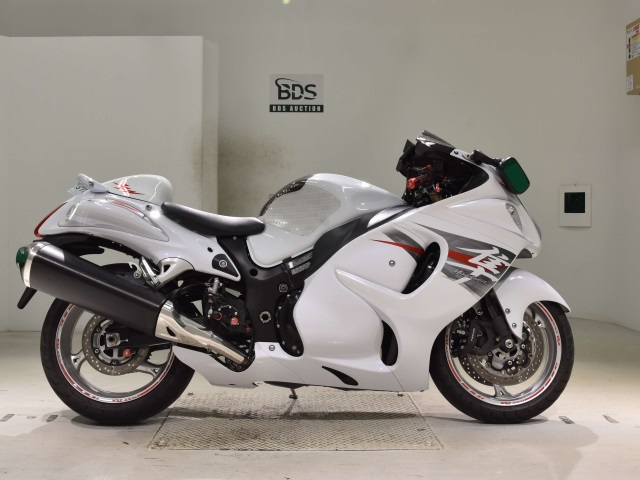 Suzuki GSX1300R HAYABUSA 2015