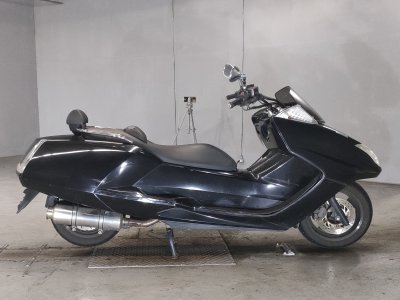 Yamaha MAGZAM