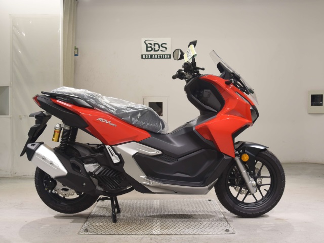 Honda ADV 160 2025