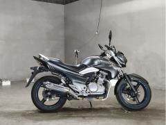 Suzuki GSR250