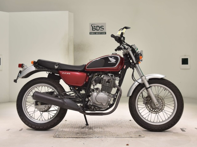 Honda CB223S 2008