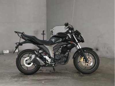 Suzuki GIXXER150