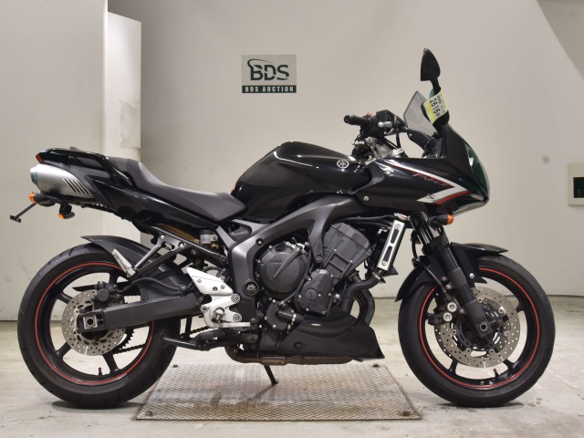 Yamaha FZ6 FAZER S2 2008