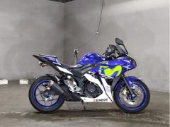 Yamaha YZF-R25 2016
