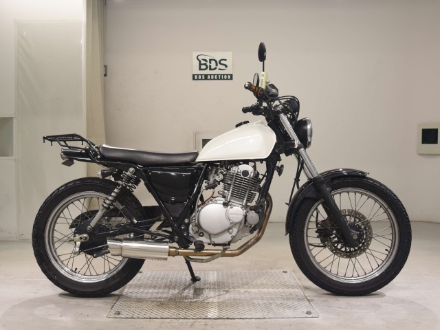 Suzuki GRASSTRACKER BIGBOY 2004