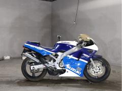 Suzuki RGV250
