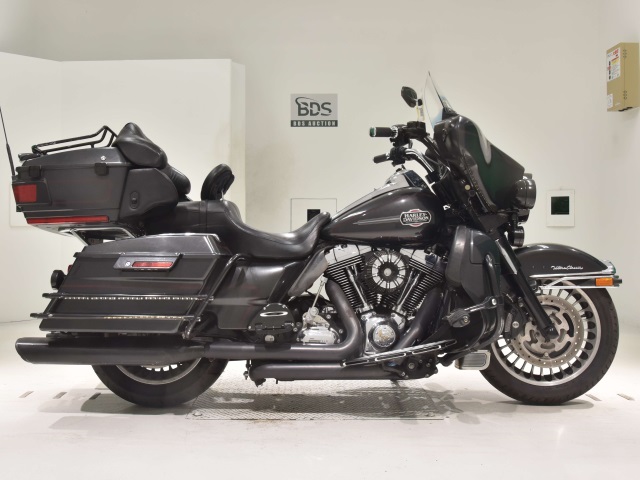 HD ELECTRA GLIDE FLHTCU1580 2009