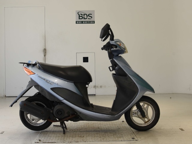 Suzuki ADDRESS V50