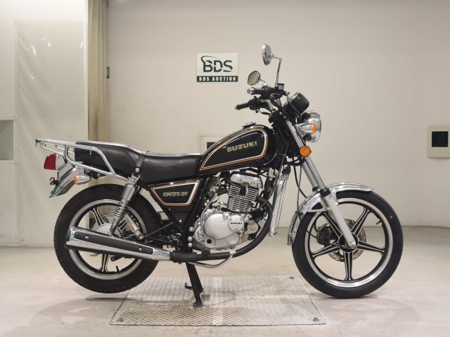 Suzuki GN125-2F 2016