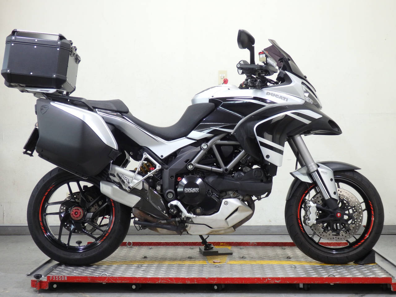 Ducati MULTISTRADA 1200S 2014