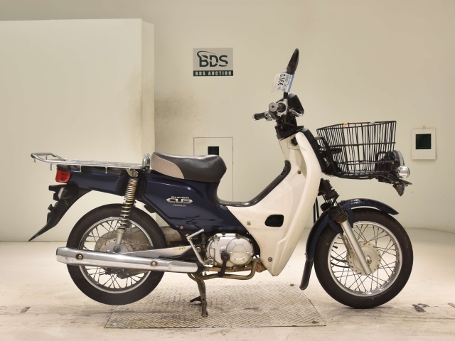 Honda C50-2 2012