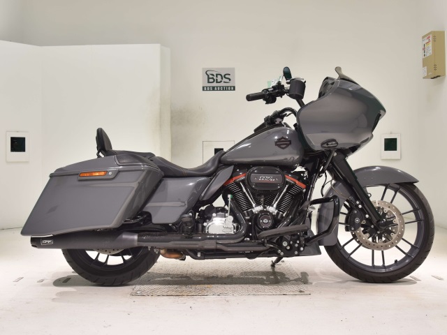HD ROAD GLIDE FLTRXSE1923 CVO 2018