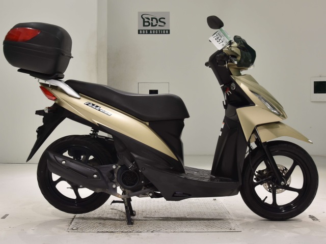 Suzuki ADDRESS V110