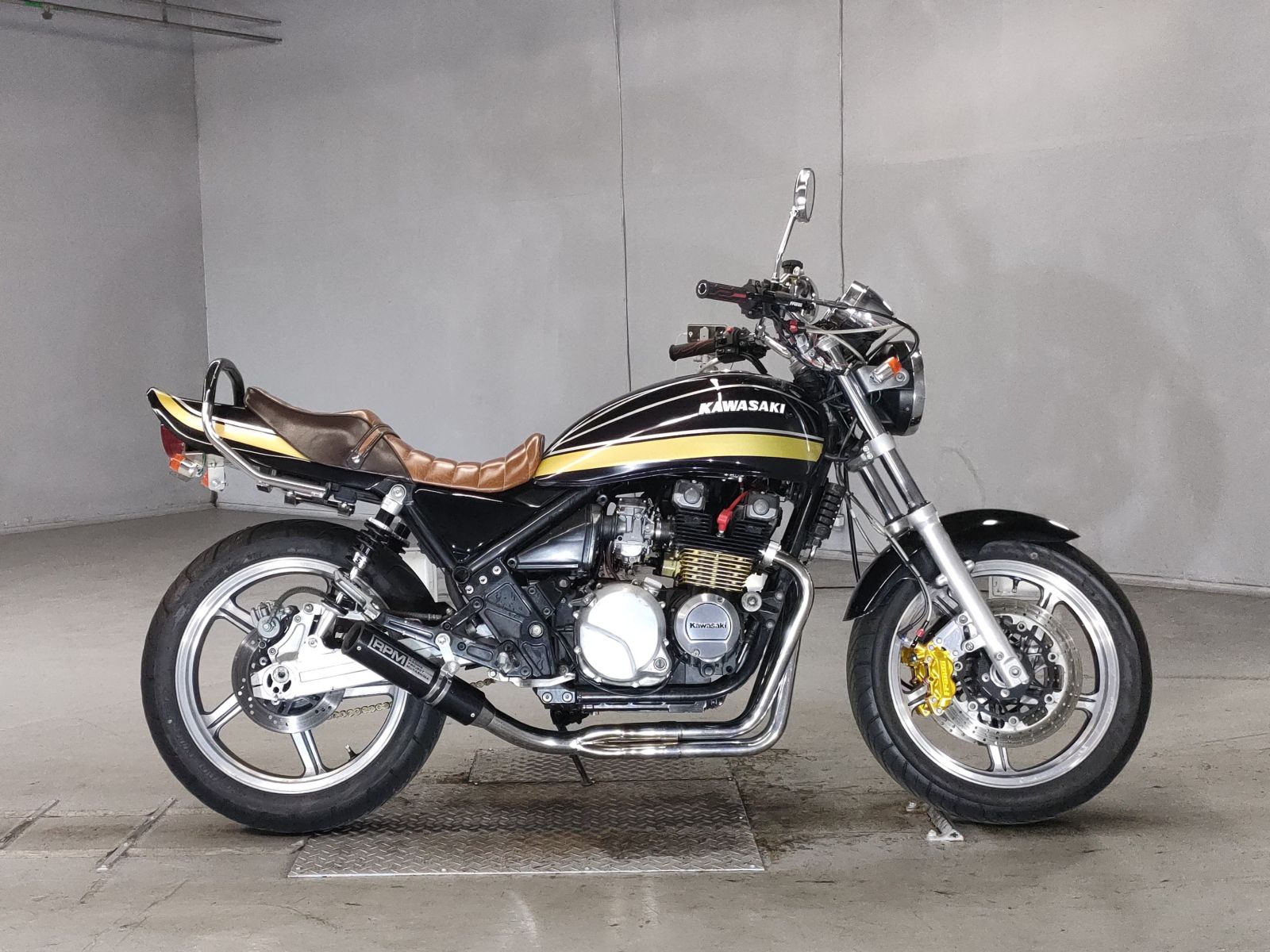 Kawasaki ZEPHYR550 2022