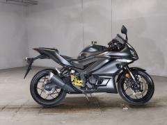 Yamaha YZF-R25 2021