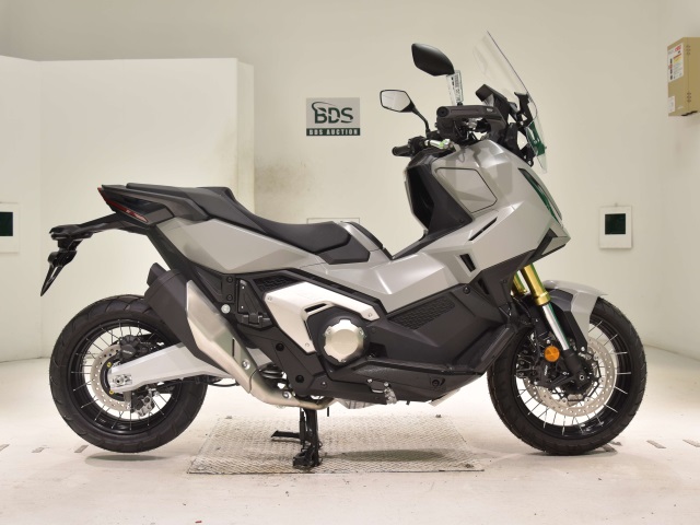 Honda X-ADV750-2 2025