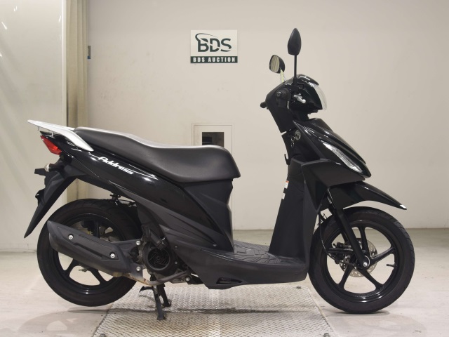 Suzuki ADDRESS V110