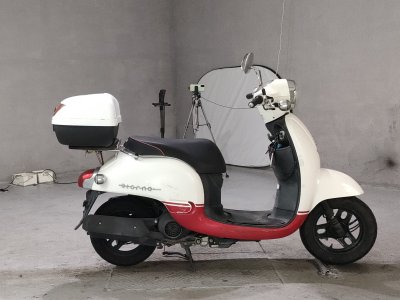 Honda GIORNO 2012