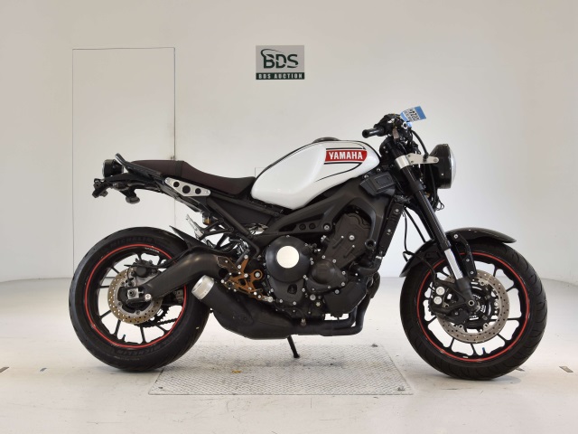 Yamaha XSR900 2016