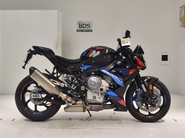 BMW M1000R 2023