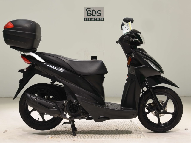 Suzuki ADDRESS V110