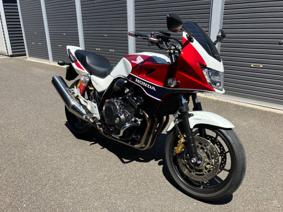 Honda CB400SFVA 2015