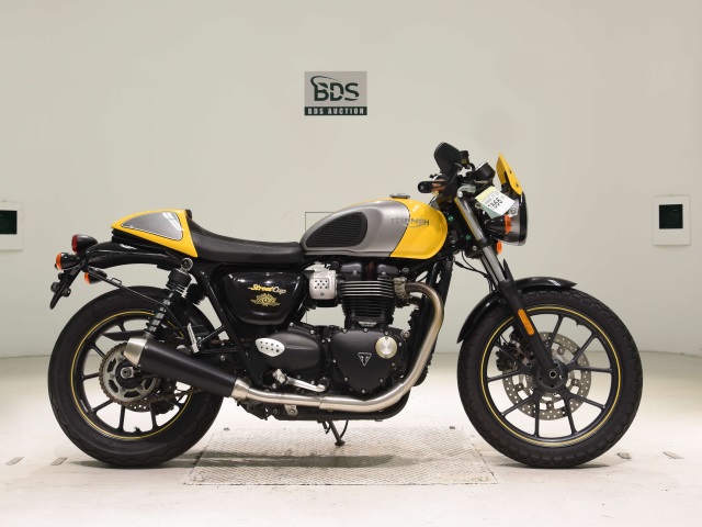 Triumph STREET CUP 2018