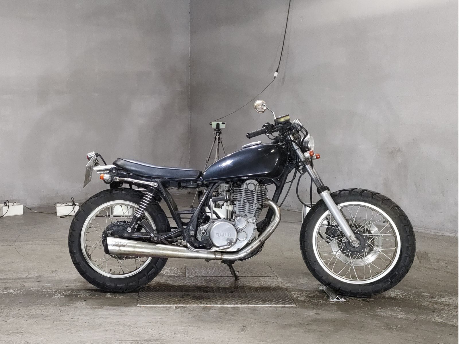 Yamaha SR400 1982