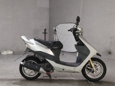 Suzuki SEPIA ZZ