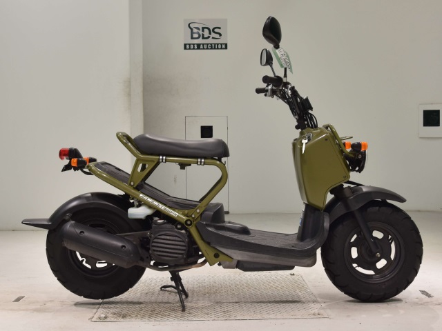 Honda ZOOMER 2006