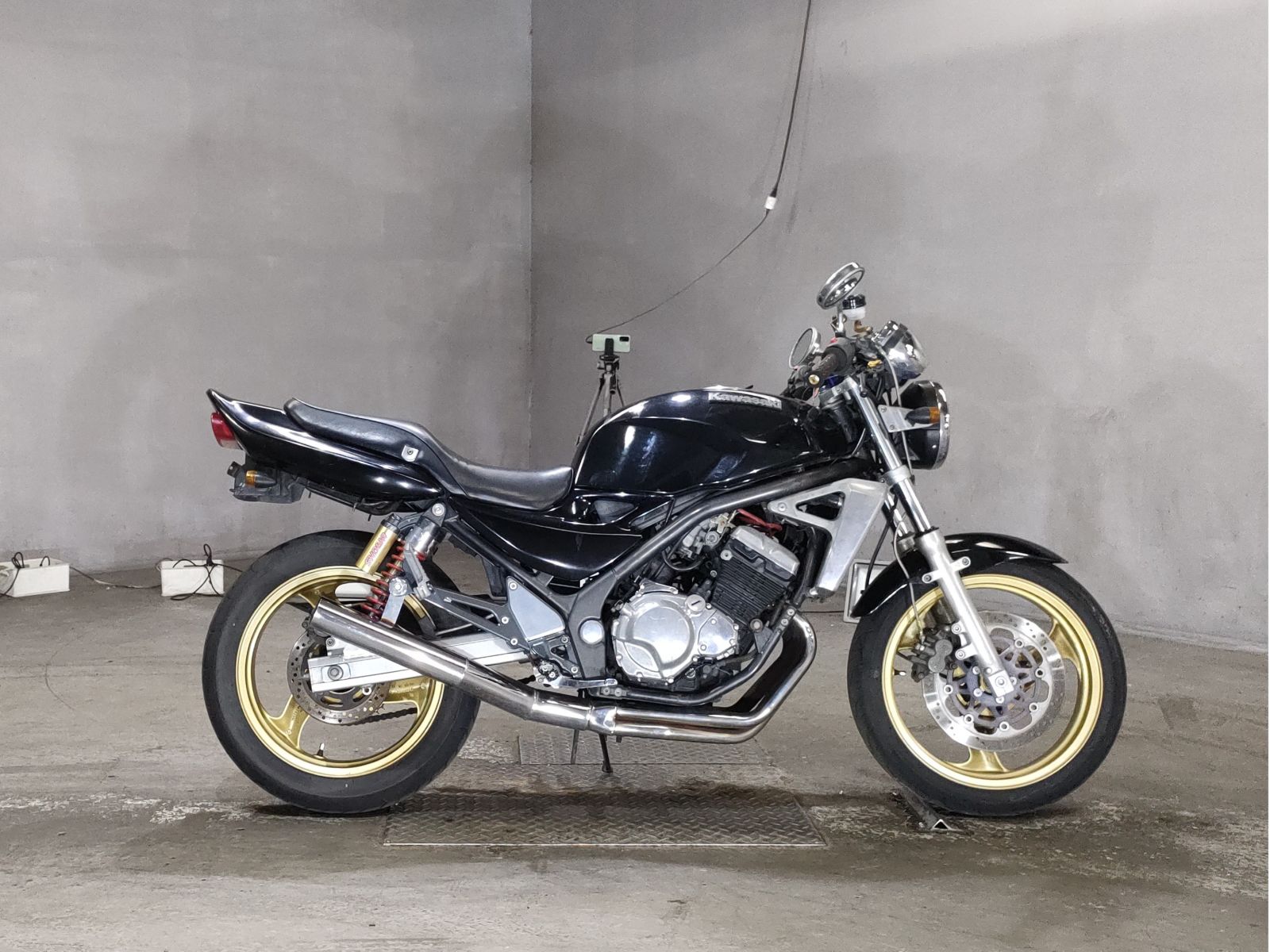 Kawasaki BALIUS ZR250 2003