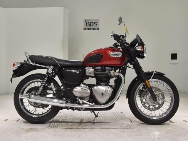 Triumph BONNEVILLE T100 2020