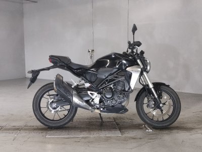 Honda CB250R 2018