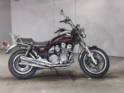 Honda CB750 CUSTOM 1981