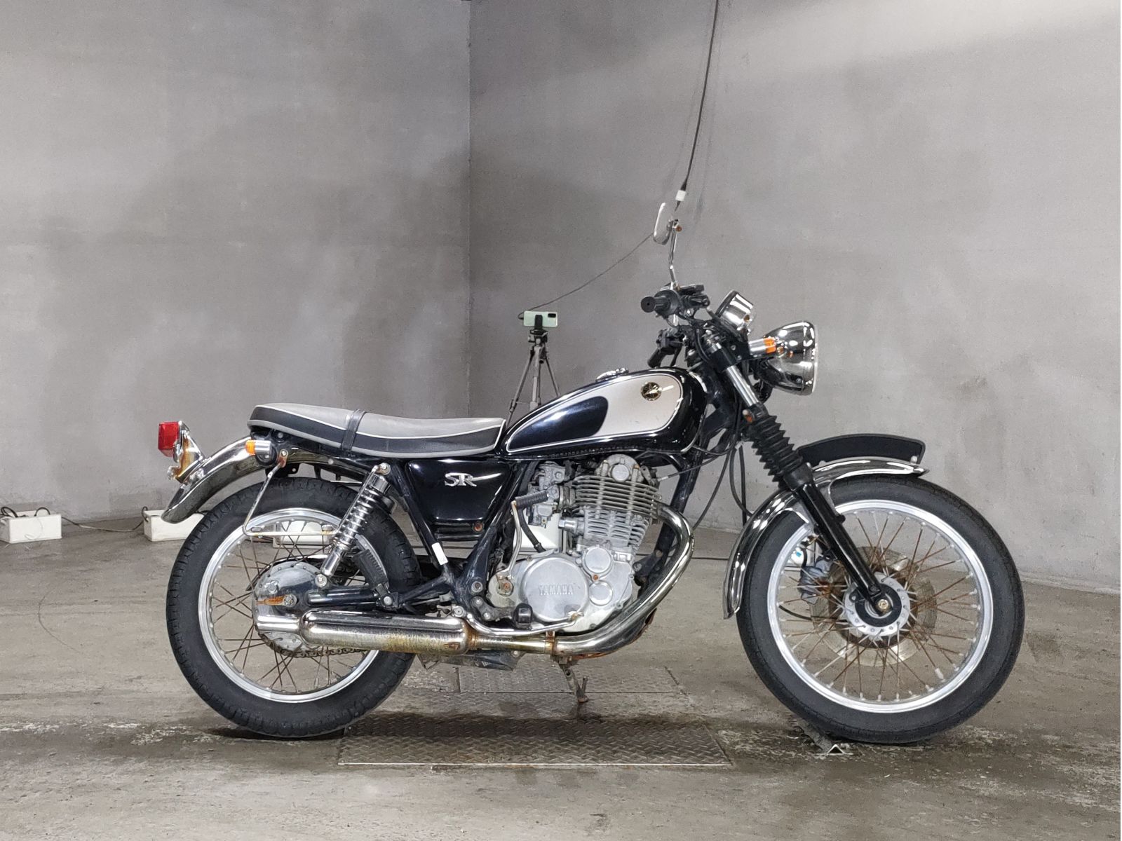 Yamaha SR400 1984