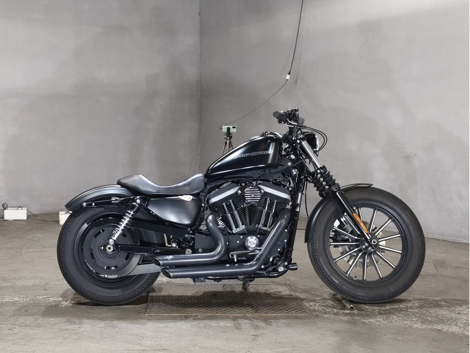 HD SPORTSTER IRON XL883N 2009