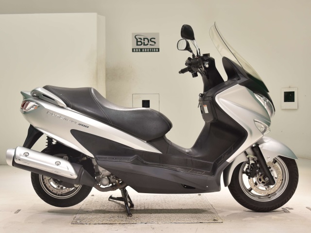 Suzuki BURGMAN200
